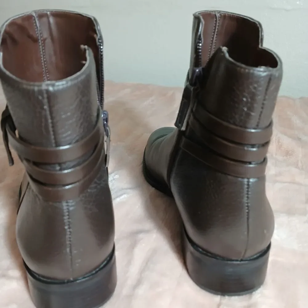 Talbots Brown Leather Ankle Booties with Buckle Detail Size 7.5M